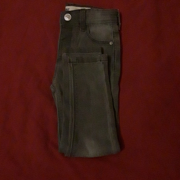 COPY - Toddler girls sz 3t denim gray Jean's - Picture 4 of 4